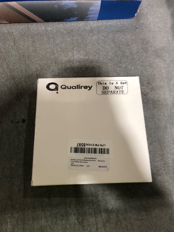 Photo 1 of Qualirey 30 Pack Refills Glue Cards Compatible with Dynatrap DT3009 DT3019 DT3039 230093 Sticky Glue Cards for Indoor Plug in Insects Trap