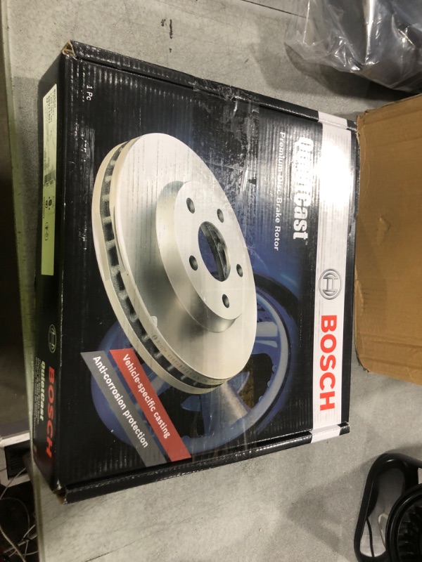 Photo 1 of BOSCH 50011501 QuietCast Premium Disc Brake Rotor - Compatible with Select Lexus RX350, RX450h; Toyota Highlander, Sienna; REAR - Single