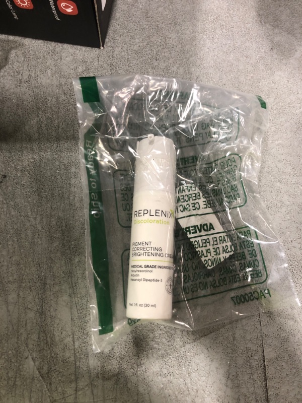 Photo 1 of Replenix Pigment Correcting Brightening Cream, Medical-Grade Hydrating Face Moisturizer for Skin Discoloration (1 oz)