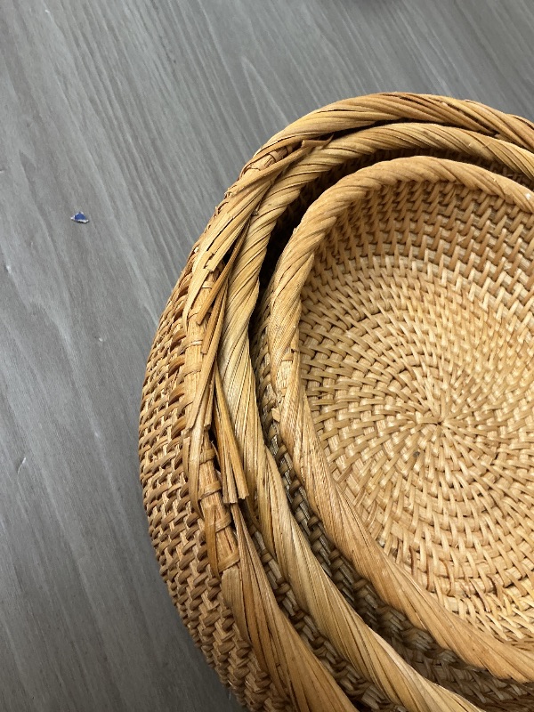 Photo 1 of CLAYNIX Woven Fruit Basket For Holder Bowl Decorative Bread Vegetable, Serving Bowl Set of 3 For Organizing Kitchen Natural Rattan Picnic Basket Round Stackable (Natural)