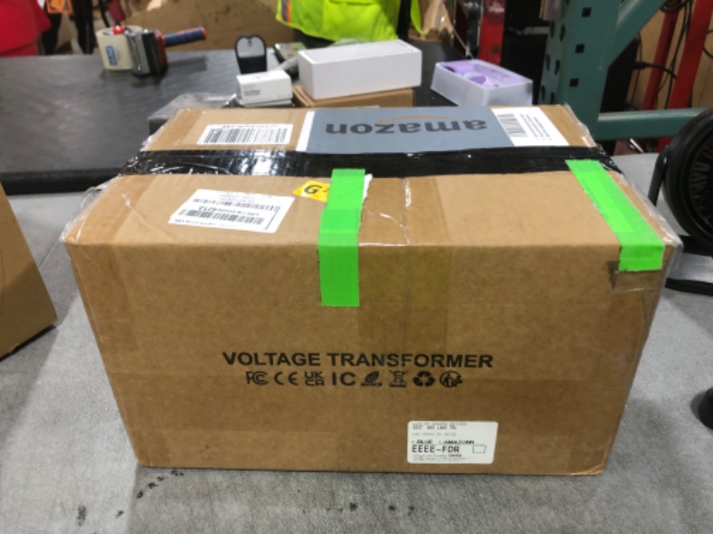 Photo 1 of LVYUAN 3000W Voltage Transformer Power Converter Step Up 110V to 220V, Step Down 220V to 110V, 110/120 Volt - 220/240 Volt