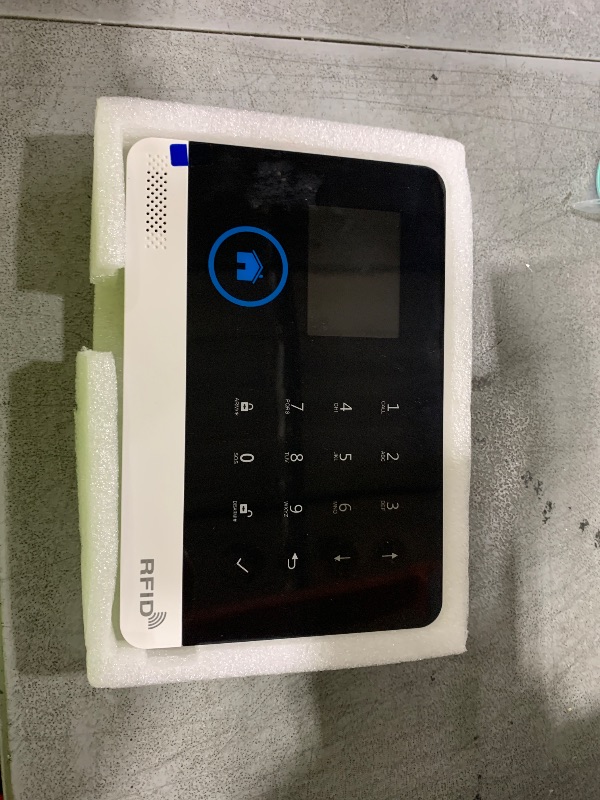 Photo 1 of Clouree WiFi 4G Alarm System for Home Security, Wireless Home Alarm 20 Piece Kit with Siren, PIR Motion Sensors, Remote Controls, Window/Door Sensors (Tuya and Smart Life APP)