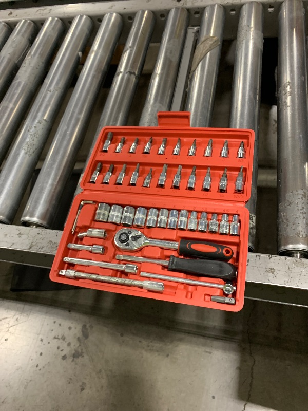 Photo 1 of Tool set