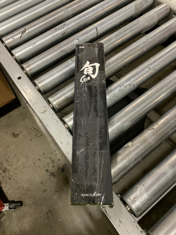Photo 1 of Shun Premier 7" Santoku Knife