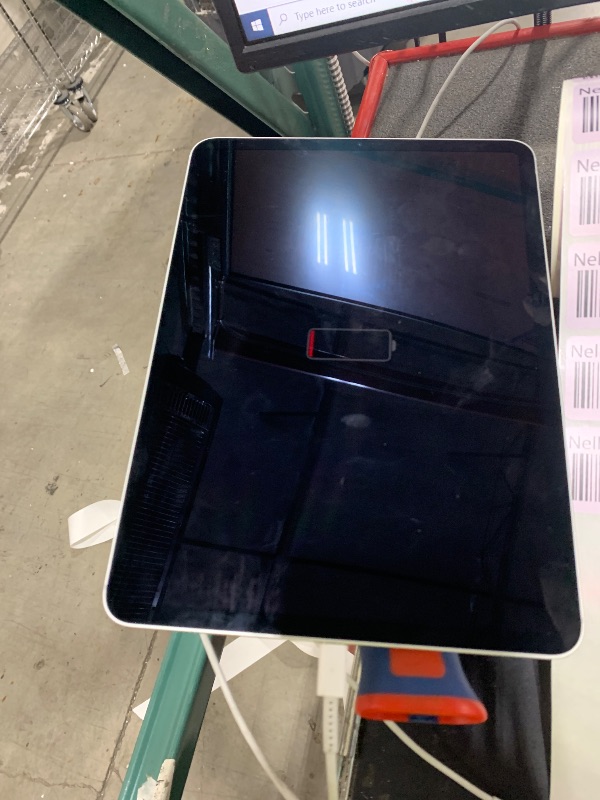 Photo 1 of Apple iPad Pro 2018 (11-inch, Wi-Fi + Cellular, 64GB) - Silver (Renewed)