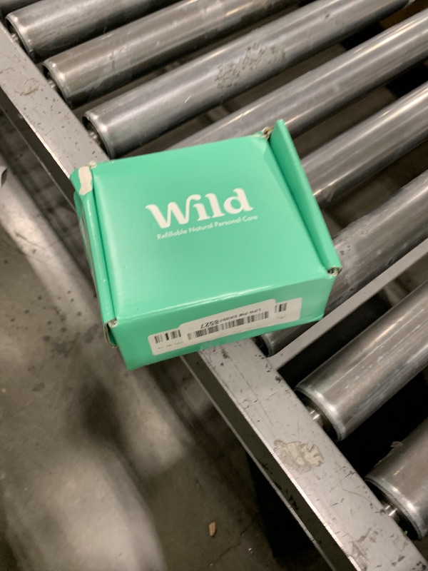 Photo 1 of Deodorant with refillable cartridges 