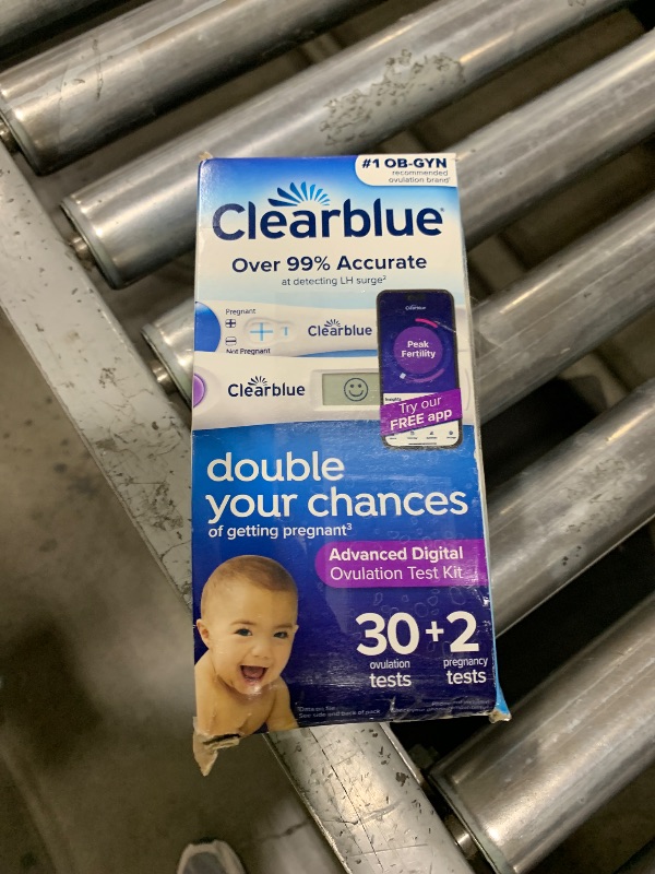 Photo 1 of Clearblue Advanced Digital Ovulation Test Kit, 32 Ct