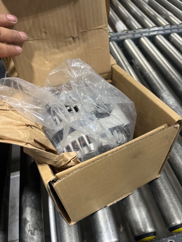 Photo 1 of New Alternator 4 Pin Compatible with 1999-2007 Chevrolet Silverado 1500 GMC Sierra 1500, 02-06 Avalanche Express 1500, 2003-2006 Envoy, 00-04 Yukon 4.3 5.3 6.0 8.1L, 01-09 Savana 1500 4.3 4.8 5.3L
