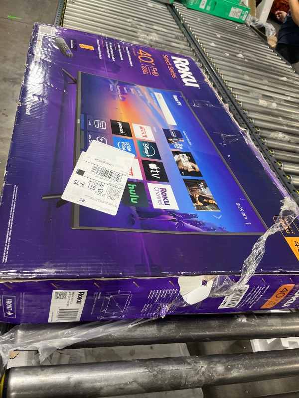 Photo 1 of Roku Smart TV 2025 – 40-Inch Select Series, 1080p Full HD TV – RokuTV with Voice Remote – Flat Screen LED Television with Wi-Fi for Streaming Live Local News, Sports, Family Entertainment