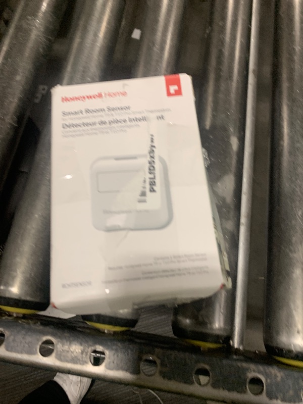 Photo 1 of Honeywell Home RCHTSENSOR-1PK, Smart Room Sensor works with T9/T10 WIFI Smart Thermostats