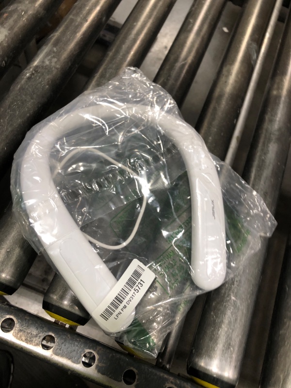 Photo 1 of JSAUX Battery Pack for Meta Quest 3S/3/2, 10000mAh PD Fast Charger Battery Pack (Extra 4-6 H Playtime), VR Extend Power Accessories, Compatible with Oculus Quest 3, Meta Quest 2, Meta Quest 3S, etc.
