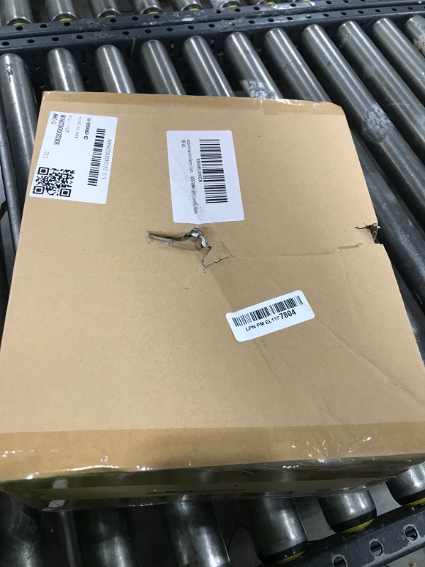 Photo 1 of maXpeedingrods 4 Barrel Carburetor for 1904R 1906R Rochester Quadrajet 4MV for Chevy 305-350c.i Engines 750CFM 1980-1989 Electric Choke