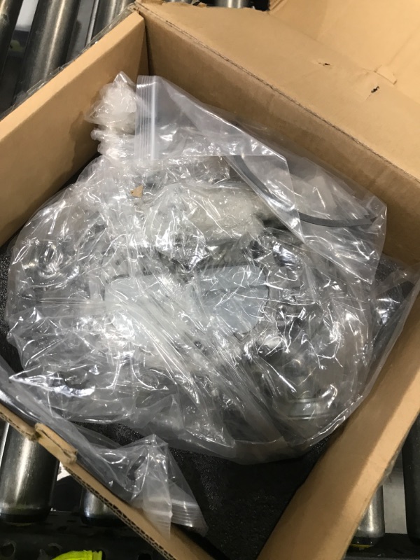 Photo 1 of maXpeedingrods 4 Barrel Carburetor for 1904R 1906R Rochester Quadrajet 4MV for Chevy 305-350c.i Engines 750CFM 1980-1989 Electric Choke