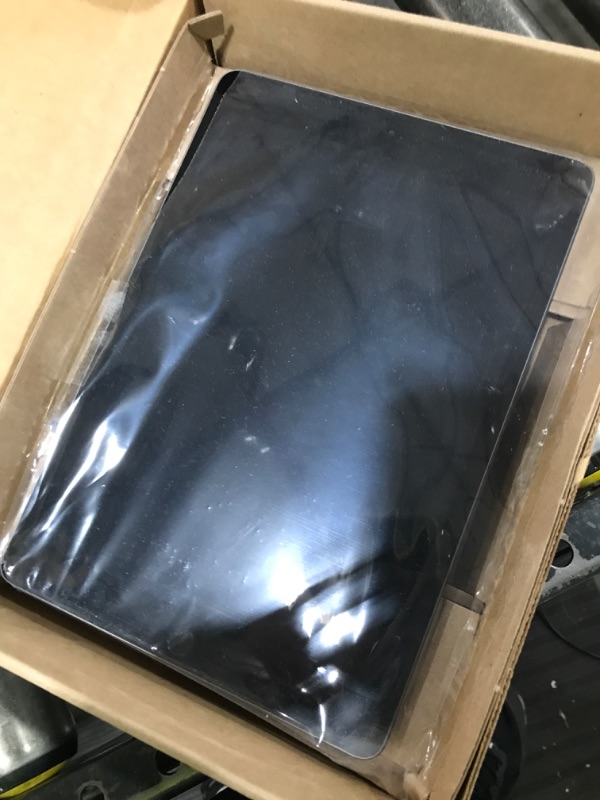 Photo 1 of Apple iPad 2020 (10.2-inch, Wi-Fi, 32GB) - Space Gray (Renewed)