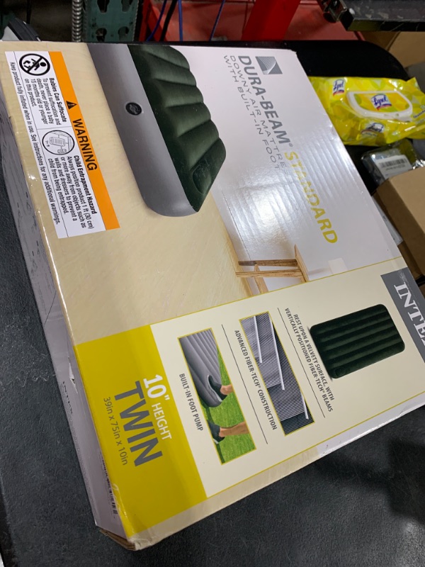 Photo 1 of Intex 64761E Dura-Beam Standard Downy Air Mattress: Fiber-Tech – Twin Size – Built-in Foot Pump – 10in Bed Height – 300lb Weight Capacity