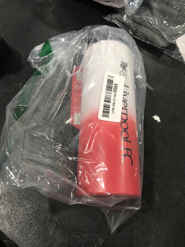 Photo 1 of Liverpool Fc Aluminium Sports Water Drinks Bottle Fade Design XL