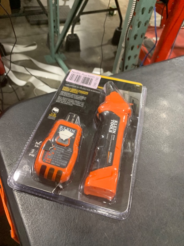 Photo 1 of Klein Tools ET310 AC Circuit Breaker Finder, Electric and Voltage Tester with Integrated GFCI Outlet Tester