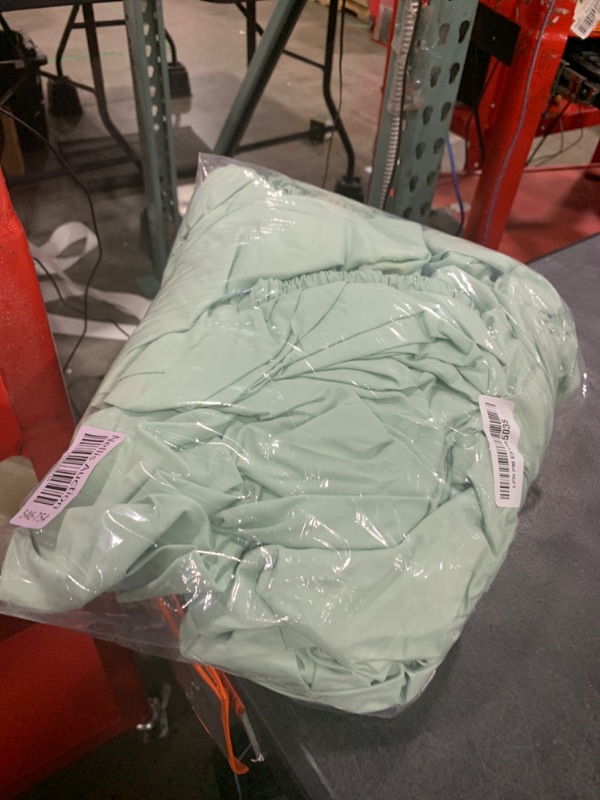 Photo 1 of HBHLFZ Twin XL Fitted Sheet Only 2 Pack, Soft Breathable Bottom Sheet - 39"x80" Deep Pockets Twin XL Size Fitted Sheet - All Around Stretch Fit, Wrinkle Resistant, Colorfast - Easy Care?Green?