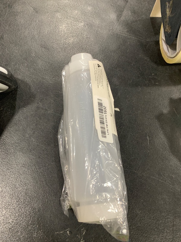 Photo 1 of Restaurantware 16oz. FIFO Inverted Plastic Squeeze Bottle with Refill and Dispensing Lids - First In First Out - Perfect for Restaurants Catering and Food Trucks - 1ct box