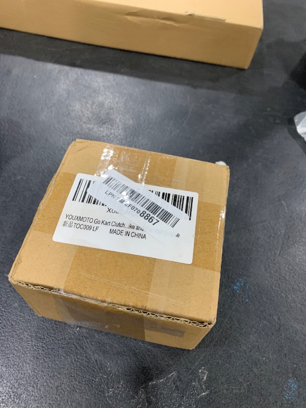 Photo 1 of YOUXMOTO Go Kart Clutch 5/8" Bore 11 Tooth for #35 Chain Predator 212 Clutch, 11T Centrifugal Clutch Perfect for Go Kart, Minibike and Fun Kart Engine