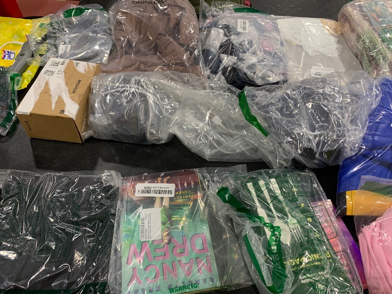 Photo 1 of BOX LOT * VARIOUS ITEMS*** FINAL SALE NO RETURNS 