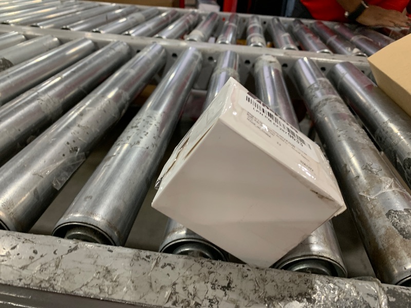 Photo 1 of Plug in Light Socket, Outlet to Light Socket Adapter 3 Prong 360° Rotatable Plug with On/Off Switch Bulb Adapter(2 Pcs)