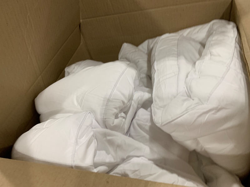 Photo 1 of ABENE Mattress Topper Queen for Back Pain Relief, Extra Thick Mattress Pad Pillowtop, Soft Mattress Protector Cover with 8"-21" Deep Pocket, Overfilled Down Alternative Filling (White, Queen)