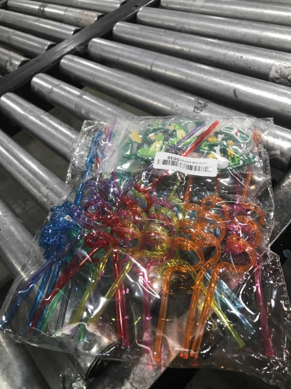 Photo 1 of 24 Pcs Golf Party Decorations Straws Par Tee Fore Time Plastic Reusable Drinking Straws Golf Party Supplies for Birthday Baby Shower Retirement Sport Themed Parties, 8 Styles 8 Colors
