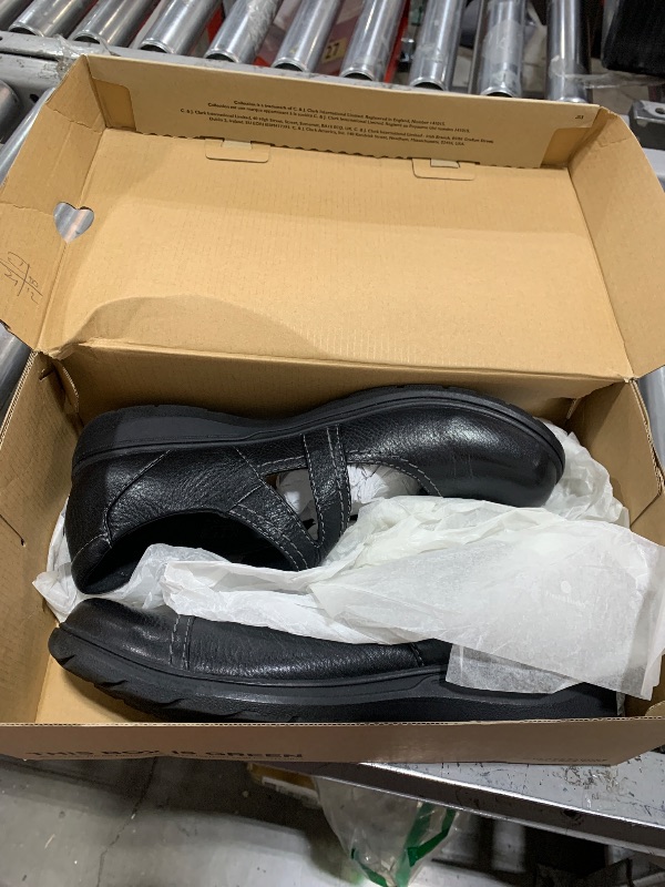 Photo 1 of SIZE 11 Clarks Women's Carleigh Mary Jane Flat, Black Leather, 11