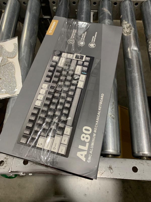 Photo 1 of YUNZII AL80 Wireless Mechanical Keyboard,Full Aluminum CNC, Smart LCD Display,Hot Swappable Gasket Mount 75% Layout with Knob,BT/2.4G/USB-C,QMK/VIA Support for Win/Mac (Black, Gateron Zero Switch)