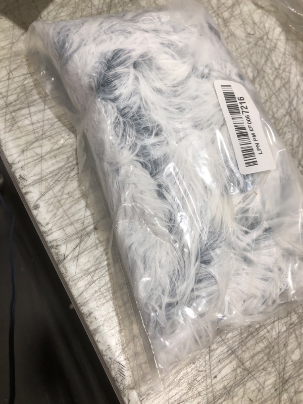 Photo 1 of PJYuCien Fluffy Fleece Calming Pet Throw Blanket, Super Soft and Warm for Indoor Cats and Dogs, Small 16 * 24", Machine Washable, Grey Puppy Bed