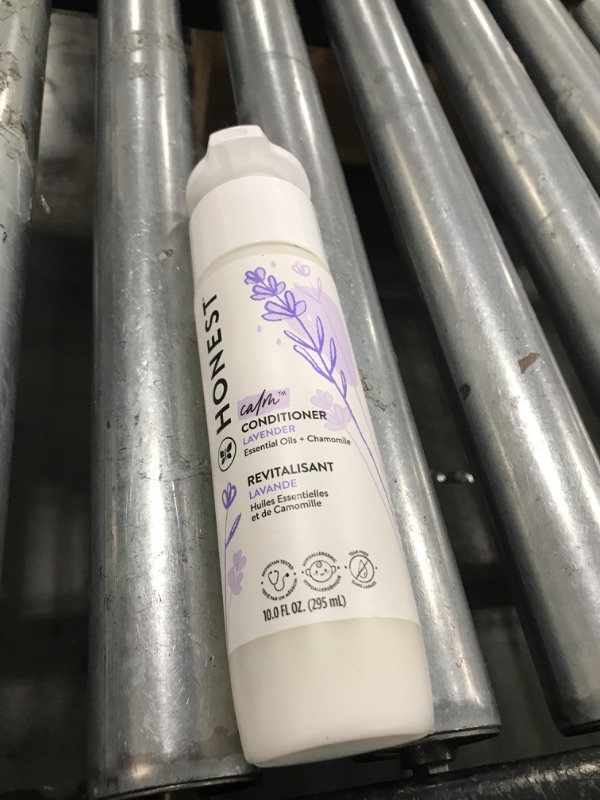 Photo 1 of The Honest Company 2-in-1 Cleansing Shampoo + Body Wash | Gentle for Baby | Naturally Derived, Tear-free, Hypoallergenic | Lavender Calm, 10 fl oz