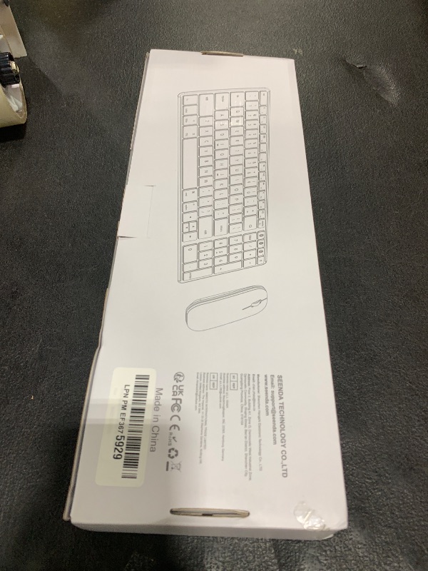 Photo 1 of seenda Bluetooth Keyboard and Mouse for Mac, SKM64-2 Multi-Device Rechargeable Slim Wireless Keyboard Mouse Stainless Steel Full Size, Compatible with MacBook Pro/Air, iPad, iMac - White Silver