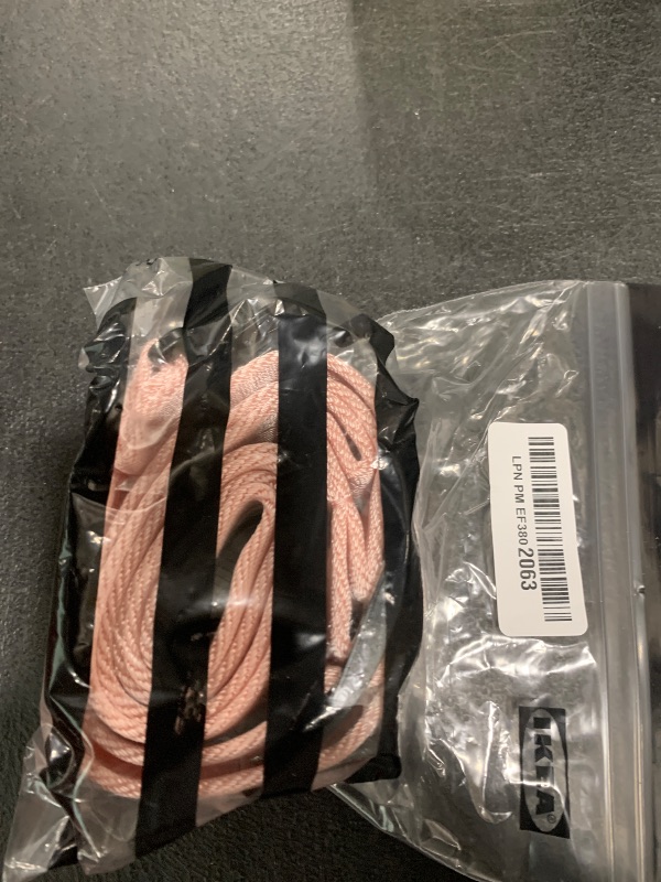 Photo 1 of Planet Waves D'Addario Auto Lock Guitar Strap - Acoustic & Electric Accessories - Easy to Use Locking Straps - Uses Existing Buttons - Nylon - Rose