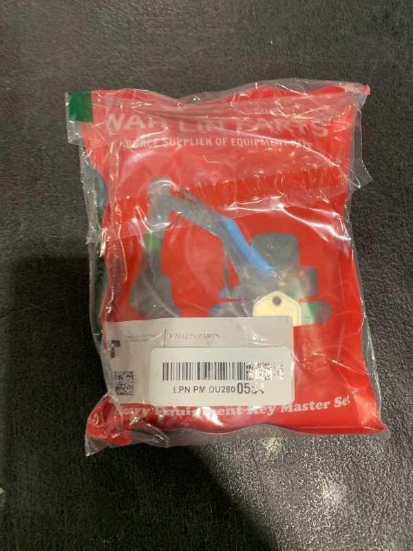 Photo 1 of 50 Heavy Equipment Keys Master Set Construction Ignition Keys Set Fits Caterpillar CAT Case JD Gehl JCB Hyster JLG Komatsu Kubota Yanmar Takeuchi New Holland Volvo