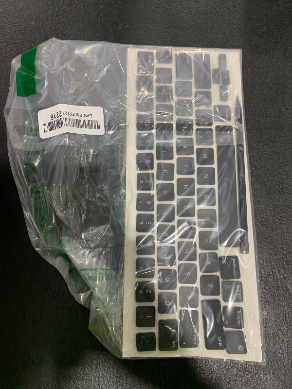 Photo 1 of Replacement US Keyboard Full Set of Keycap Keys and Tool Applicable for ipad Pro/Air 11/13“ Magic Keyboard (MKB-4 Black)
