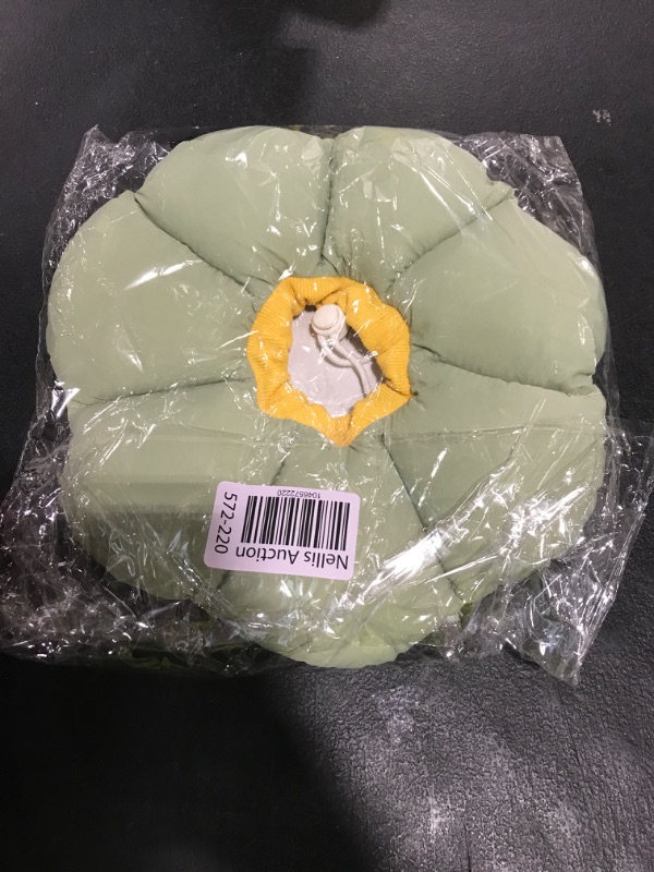 Photo 1 of Cat Cone Collar,Cute Waterproof Cat Recovery Collar,Anti-Bite Lick Wound Healing Safety Elizabethan e Collar for Cats,Green Flower All-Season Style