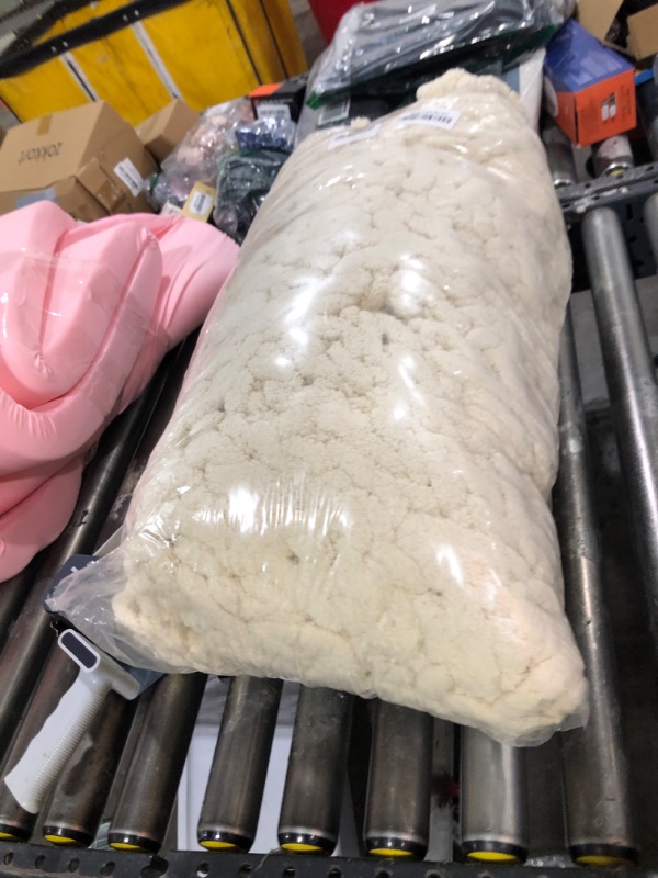 Photo 1 of Admitrack Chunky Knit Blanket Throw, 100% Hand Knit Chenille Throw Blanket for Sofa & Home Decor, Soft and Cozy Knitted Throw Blankets (Ivory, 60""x80""), XNR09