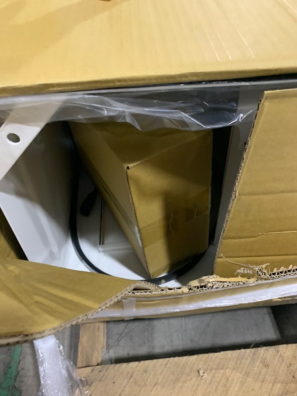 Photo 1 of JET 14-Inch Woodworking Bandsaw, 1 HP, 115/230V 1Ph (Model JWBS-14CS)