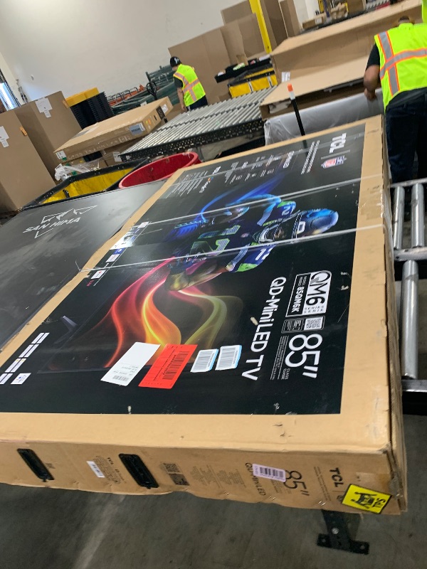 Photo 1 of TCL 85-Inch Class QM6K Series QD-Mini LED 4K UHD Google Smart TV Best Value Mini-LED TV - QLED, 144hz, 288hz Gaming Rate, High Contrast Screen, Onkyo Audio, Dolby Atmos (85QM6K, 2025 Model)