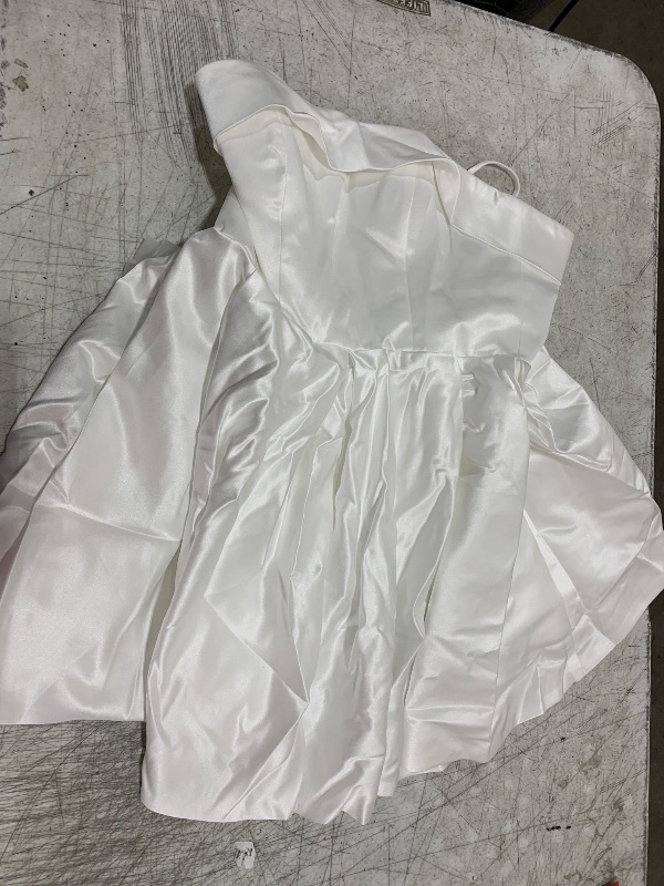 Photo 1 of Short Wedding Dresses for Bride 4