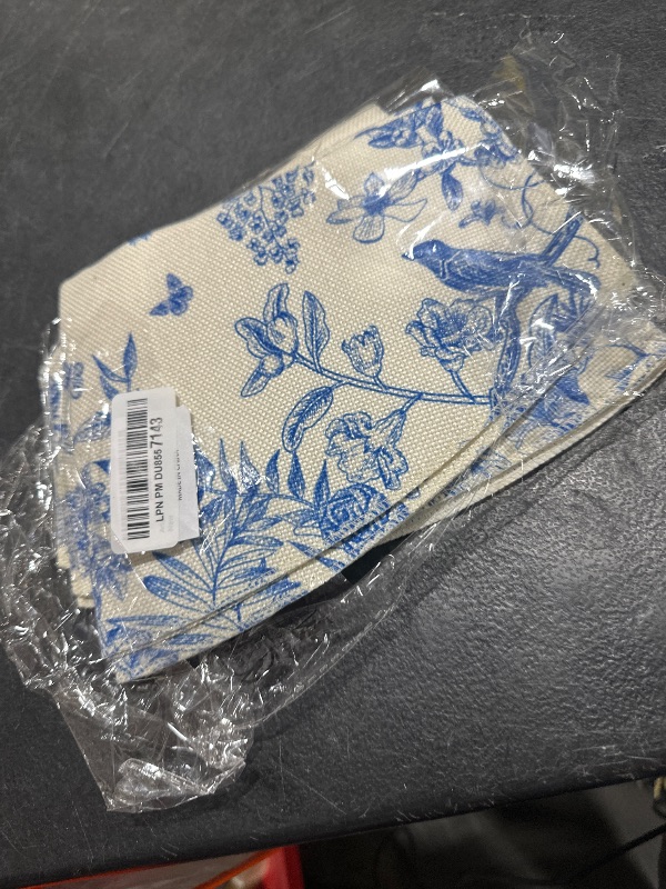Photo 1 of Artoid Mode Chinoiserie Floral Round Table Wedge Placemats Set of 6, Seasonal Winter Kitchen Dining Table Decoration for Indoor Party Home