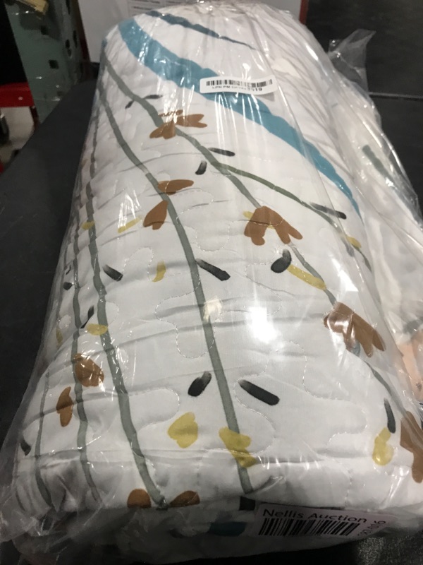 Photo 1 of Dobuyly Teal Quilt King Size Floral Botanical King Quilt Bedding Set 3 Pieces Soft Lightweight Microfiber Flower Bedspread Coverlet Set for All Season, 104"x90"