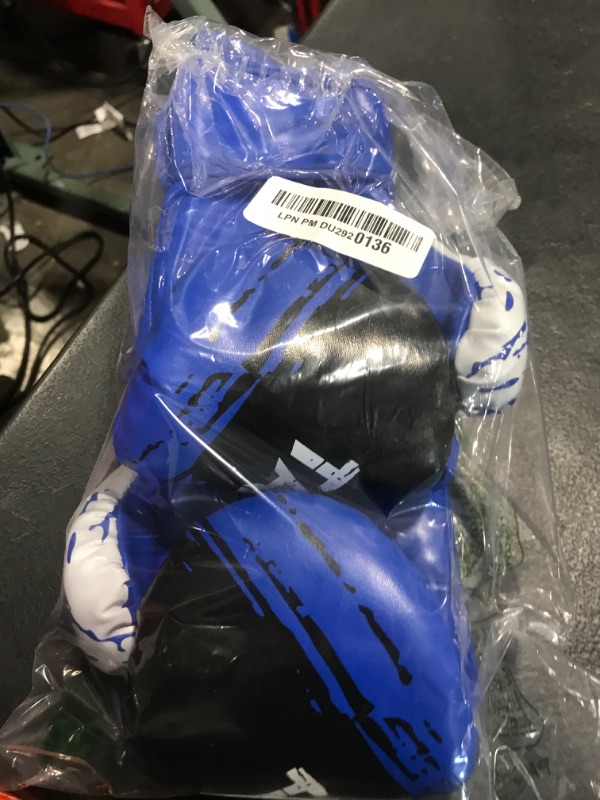 Photo 1 of 2 in 1 Kids Boxing Set for 3 to 10 Years,6 oz Kids Boxing Gloves and Boxing Pads,Sparring Training Boxing Gloves for Punching Bag,Kickboxing,Gift for Boys and Girls (Black)