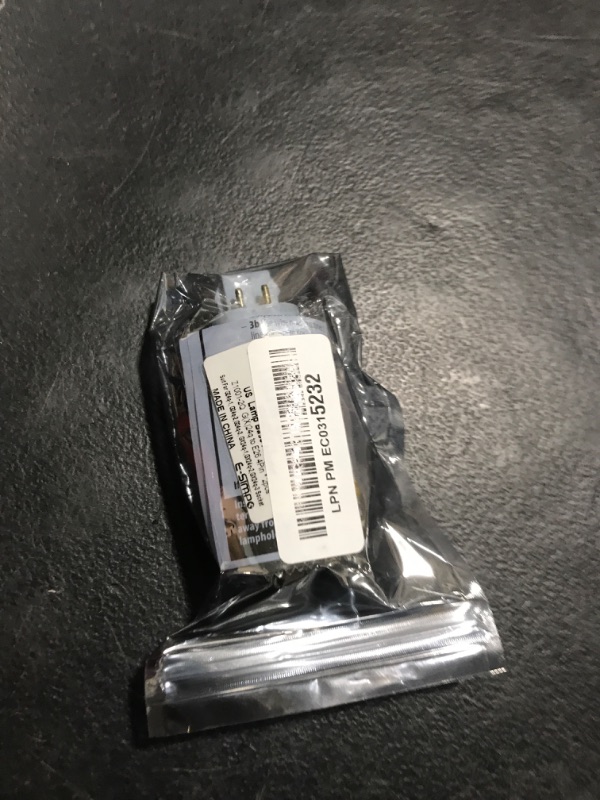 Photo 1 of E-Simpo 2pcs 4Pin Gx24q CFL to E26/E27 Medium Screw LED Bulb Base Holder Light Socket Adapter Converter. NOT Plug and Play, Need Rewire/Bypass Ballast. (2-Pack)