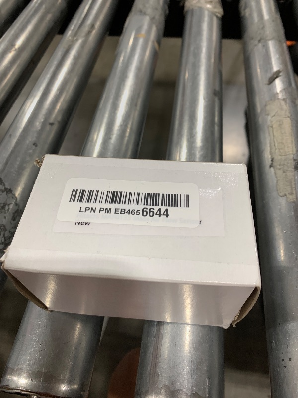 Photo 1 of Hitachi MAF0133 Mass Air Flow Sensor