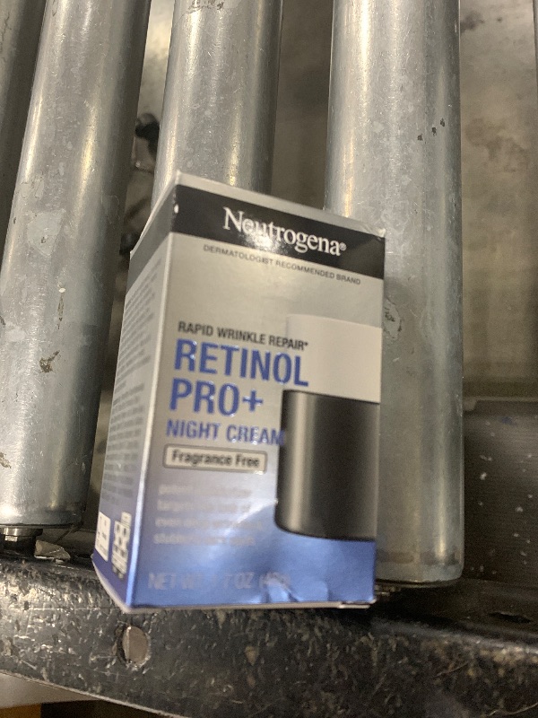 Photo 1 of Neutrogena Retinol Pro+ Anti-Wrinkle Night Moisturizer, Rapid Wrinkle Repair, Anti-Aging Face & Neck Cream, Formulated without fragrance, parabens, dyes, & phthalates, Retinol, 1.7 oz