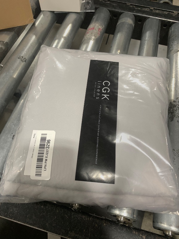 Photo 1 of Full Size 4 Piece Sheet Set - Comfy Breathable & Cooling Bed Sheets Set - Hotel Luxury Bedding for Women, Men, Kids, Teens, Boys & Girls - Deep Pockets, Soft and Wrinkle Free - Oeko-Tex - French Grey