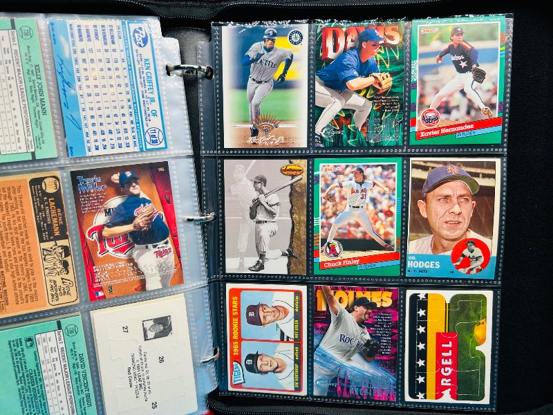 Photo 1 of 593020… final sale no returns/refunds-180 mixed baseball cards in binder 
