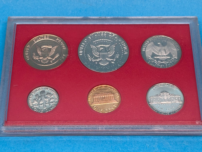 Photo 1 of 593037…United States proof set 1982
